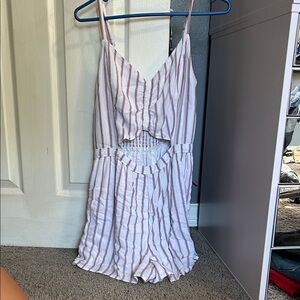 Hollister Textured Knit Top in Red and White